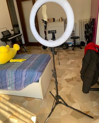 Ring Light
