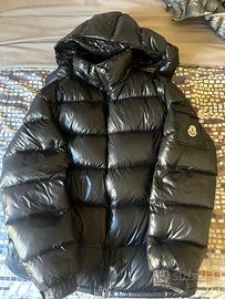 Moncler maya 2023