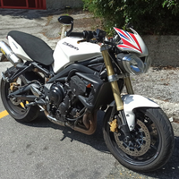 Triumph Street Triple 675