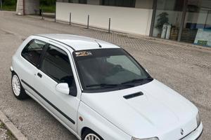 RENAULT Clio - 1991