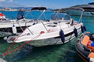 B2 Marine CAP FERRET 702  2022 HONDA 150 CV