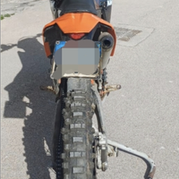 Moto ktm 125