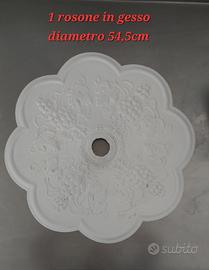rosone in gesso per soffitto