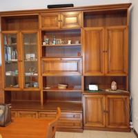 Mobili in buono stato venduti per  casa venduta