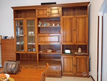 Mobili in buono stato venduti per  casa venduta