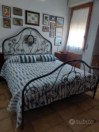 Letto Matrimoniale in Ferro Battuto con Rosone dip