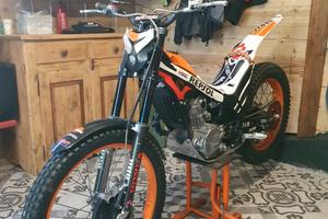 Montesa Cora Repsol 260 