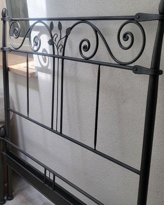 Letto alla francese