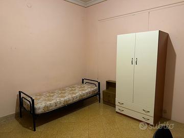 Stanza per studentesse zona Archirafi