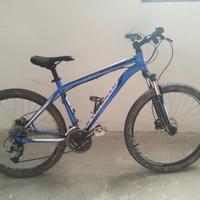 specialized hardrock 26