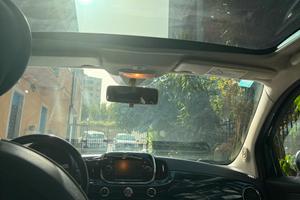  AUTO - FIAT 500