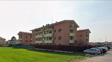 Asta Seregno, trilocale con box