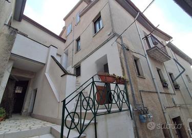 Casa semi-indipendente a Grottolella