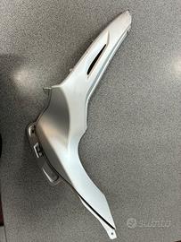 Carena fiancata sx Piaggio Beverly