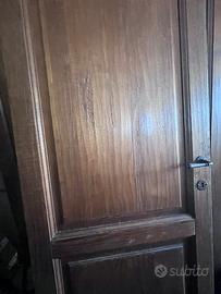 Porte in vero legno massello di Noce