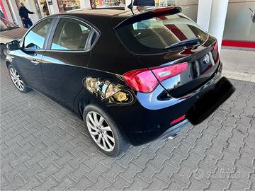 Alfa Romeo Giulietta 1600, 120 cc anno2018