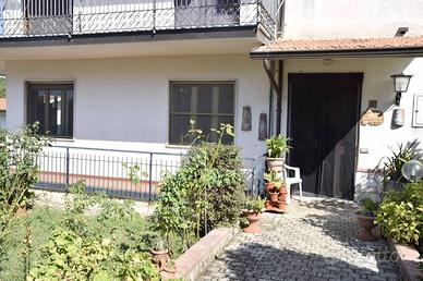 Appartamento di 115 m² con 3 locali a Castelnuovo 