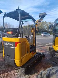 Escavatore Nuovo LiuGong 9018F (18 Quintali)