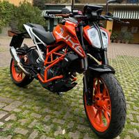 Ktm DUKE 390 + akrapovic + accessori