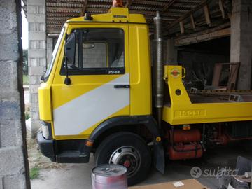 Carroatrezzi 79/14 iva compresa