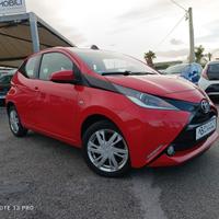 Toyota Aygo 1.0 cc 69 CV 5 porte x-cool 2015