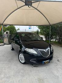 Lancia ypsilon 1.3 DIESEL 95cv