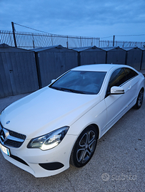 Mercedes E220 coupé