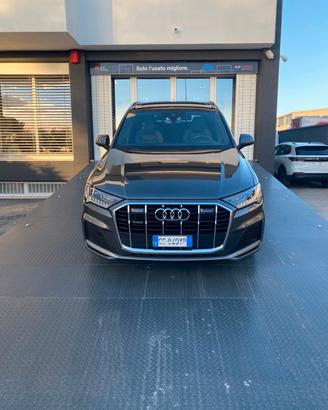 Audi Q7 50 TDI quattro tiptronic Sport Plus
