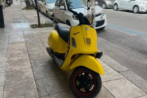 Vespa 300 gts custom