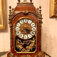 SPLENDIDA PENDOLA IN RADICA DI NOCE