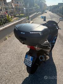 Yamaha T Max - 2010 Solo 16.500 km