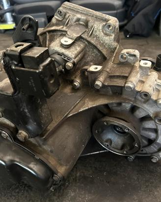 Cambio 5 Marce1.2TDI CFWA 02R301107A VW Polo Ibiza