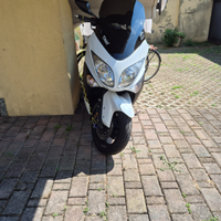 Yamaha tmax
