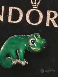 Charm camaleonte pascal in argento