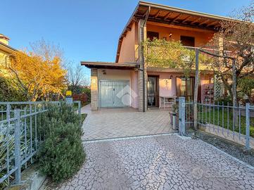 PORZIONE DI BIFAMILIARE A CALCINATO