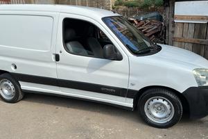 Citroen berlingo 1.6hdi del 2007 con 138.000 km