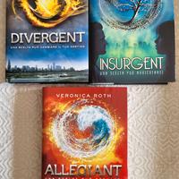 Divergent, Insurgent, Allegiant - Veronica Roth