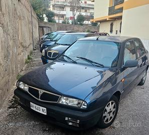 Lancia Delta  1.6 8v i.e.