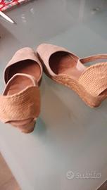 Elegante sandalo 'espadrillas' con punta chiusa