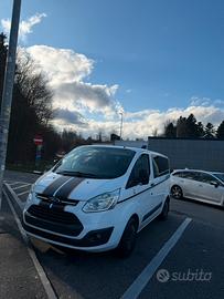 Servizio navetta 9 posti