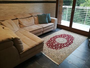 Divano ad L in microfibra