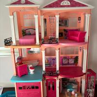 Casa delle barbie grande