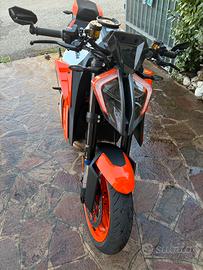 KTM 1290 SUPERDUKE R EVO