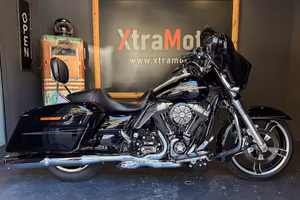 Harley-davidson 1690 Street Glide Special (2014 - 