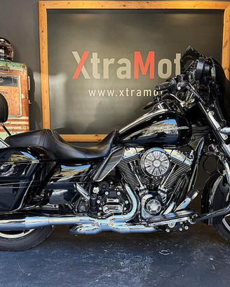 Harley-davidson 1690 Street Glide Special (2014 - 