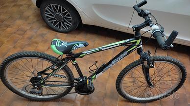  Mountain Bike per ragazzo/a 11/16 anni
