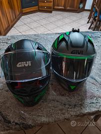 caschi da moto GIVI pari a nuovo