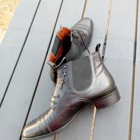 Tronchetto in vera pelle nero