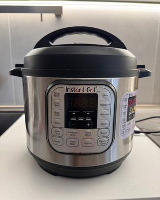 Instant Pot multicooker 5.7 litri