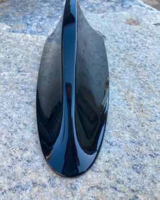 Antenna pinna nera